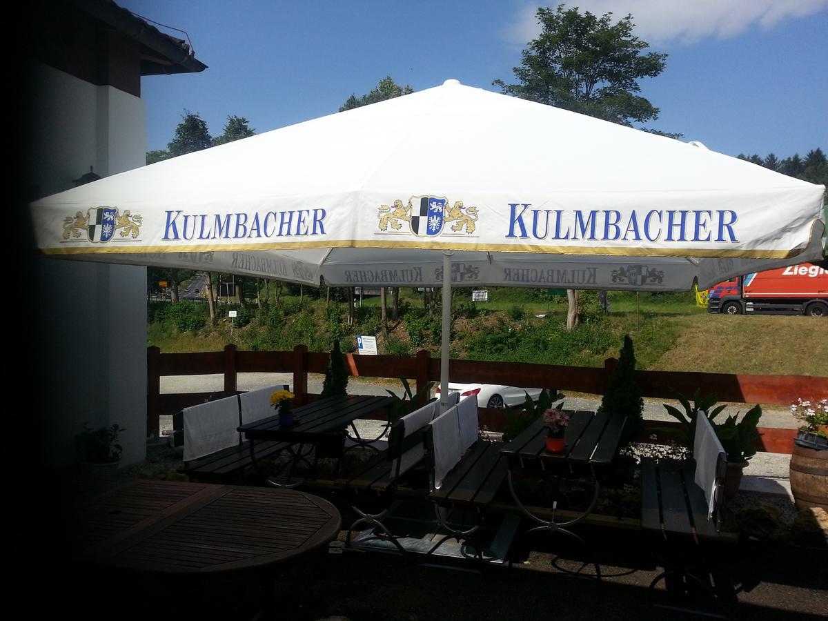 Fraenkischer Hof --- Hotel In Pegnitz --- Schlabecks Fraenkischer Hof Екстериор снимка