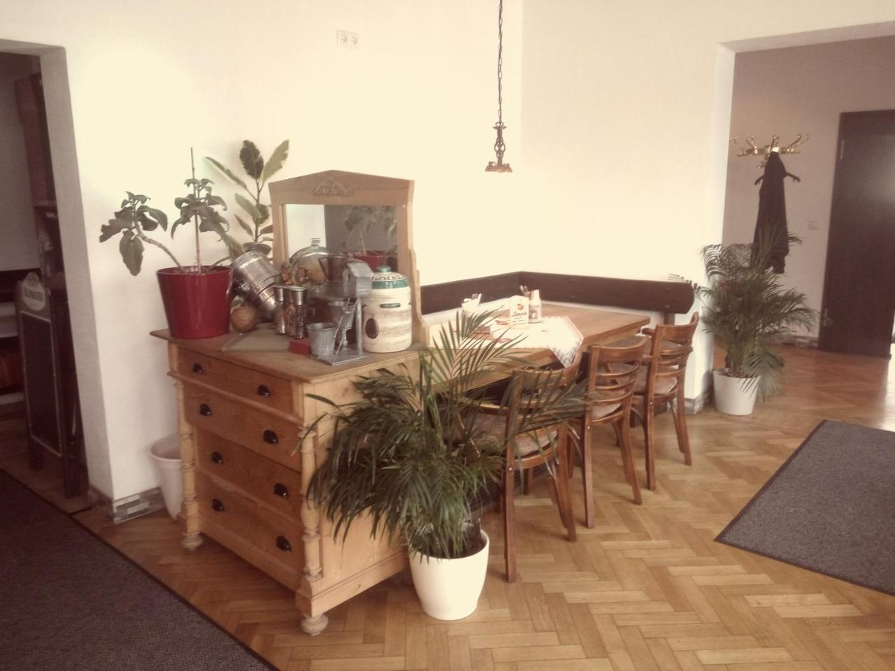 Fraenkischer Hof --- Hotel In Pegnitz --- Schlabecks Fraenkischer Hof Екстериор снимка