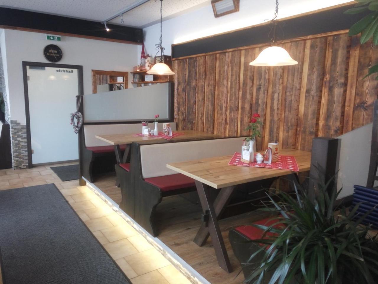 Fraenkischer Hof --- Hotel In Pegnitz --- Schlabecks Fraenkischer Hof Екстериор снимка